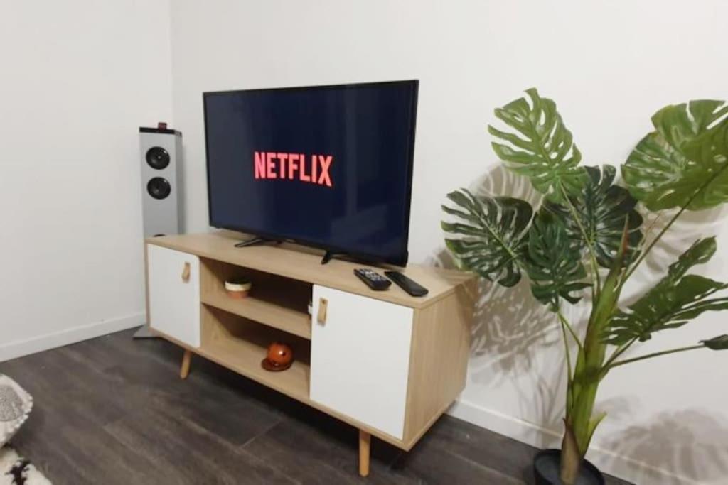 T3-Rare-2 Chambres-Parking Gratuit-2 Terrasses-Netflix-Proche Paris-La Defense Argenteuil Buitenkant foto