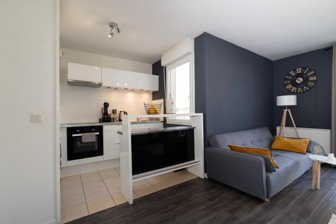 T3-Rare-2 Chambres-Parking Gratuit-2 Terrasses-Netflix-Proche Paris-La Defense Argenteuil Buitenkant foto